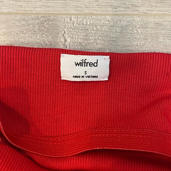 Aritzia Wilfred Halter Red Bodysuit - Picture 3 of 6